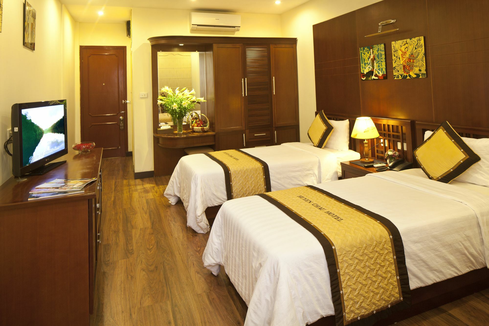Huyen Chau Hotel Hanoi Exterior foto